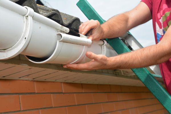 Cost of Large Gutter Repair in Rochester